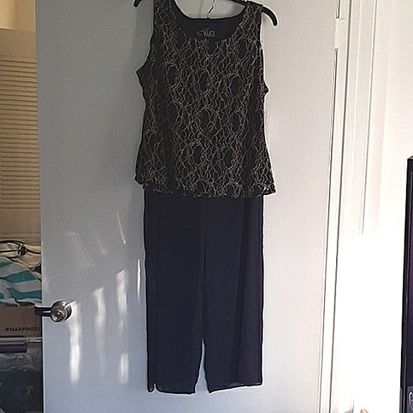 Alex Evenings 3 Piece Navy Blue and Gold Set Size 16p - Picture 4 of 5